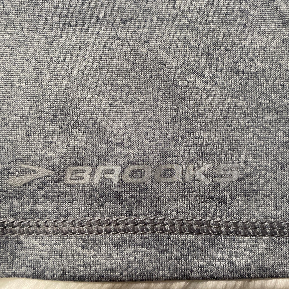 Brooks Gray Run Aloha Short Sleeve Tee womens S - Picture 2 of 7